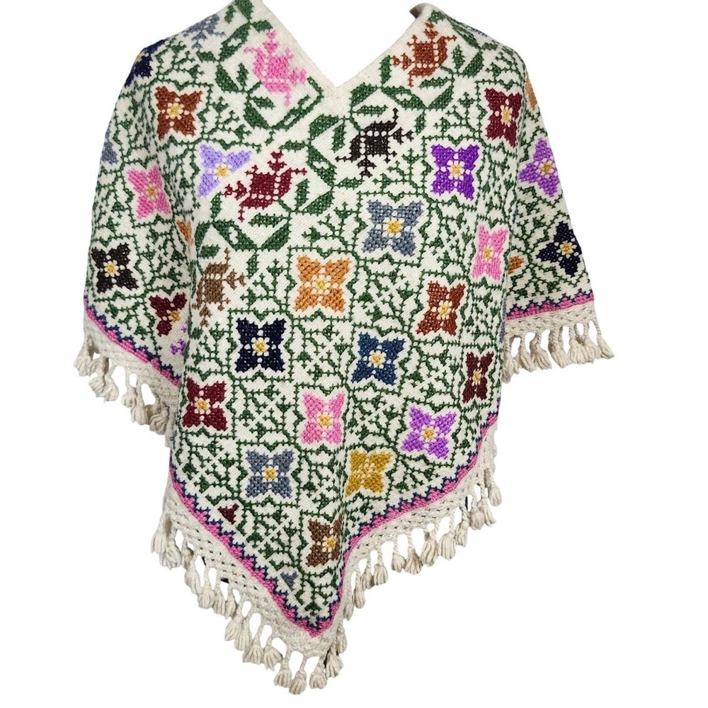 Handwoven Wool Floral Poncho Boho Folk V Neck Fringe Artisan Wrap Wool Blend